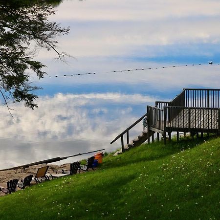 Sunny Point Resort Otter Lake Esterno foto