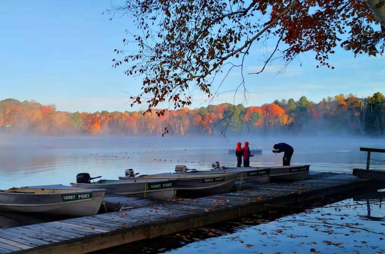 Sunny Point Resort Otter Lake Esterno foto